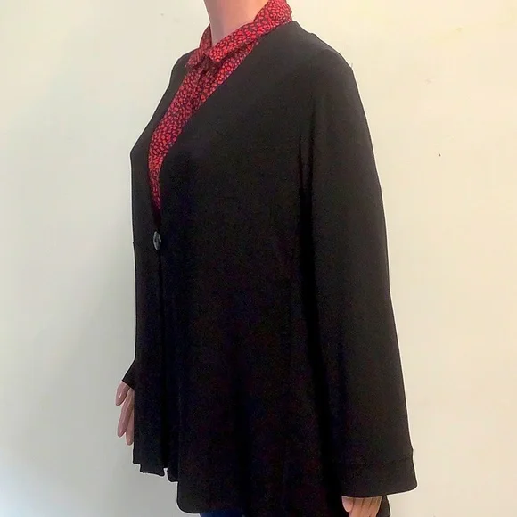 Simpli Jacket - Picture 2 of 6